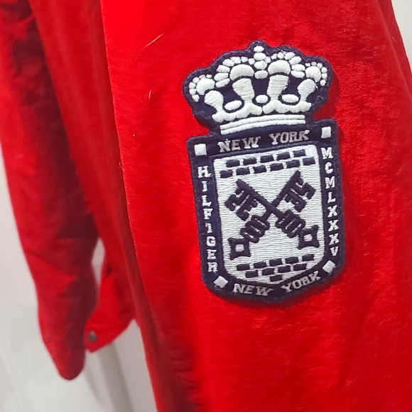 Men's Medium Rare Red Vintage Hilfiger Jacket - Picture 4 of 9